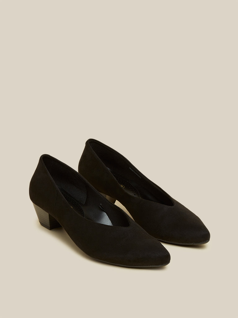 LUNA BLU Black Pointed-Toe Heeled Pumps